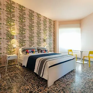 Budget Carbonazzi 17 Maison d'hôtes